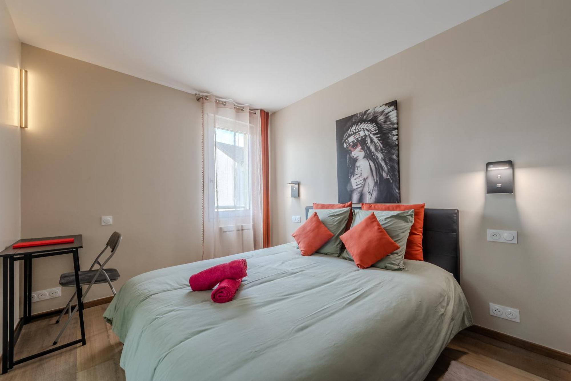 Paris Cocon - Disneyland, Parking, Hypercentre, Train Station Lagny-sur-Marne Bagian luar foto